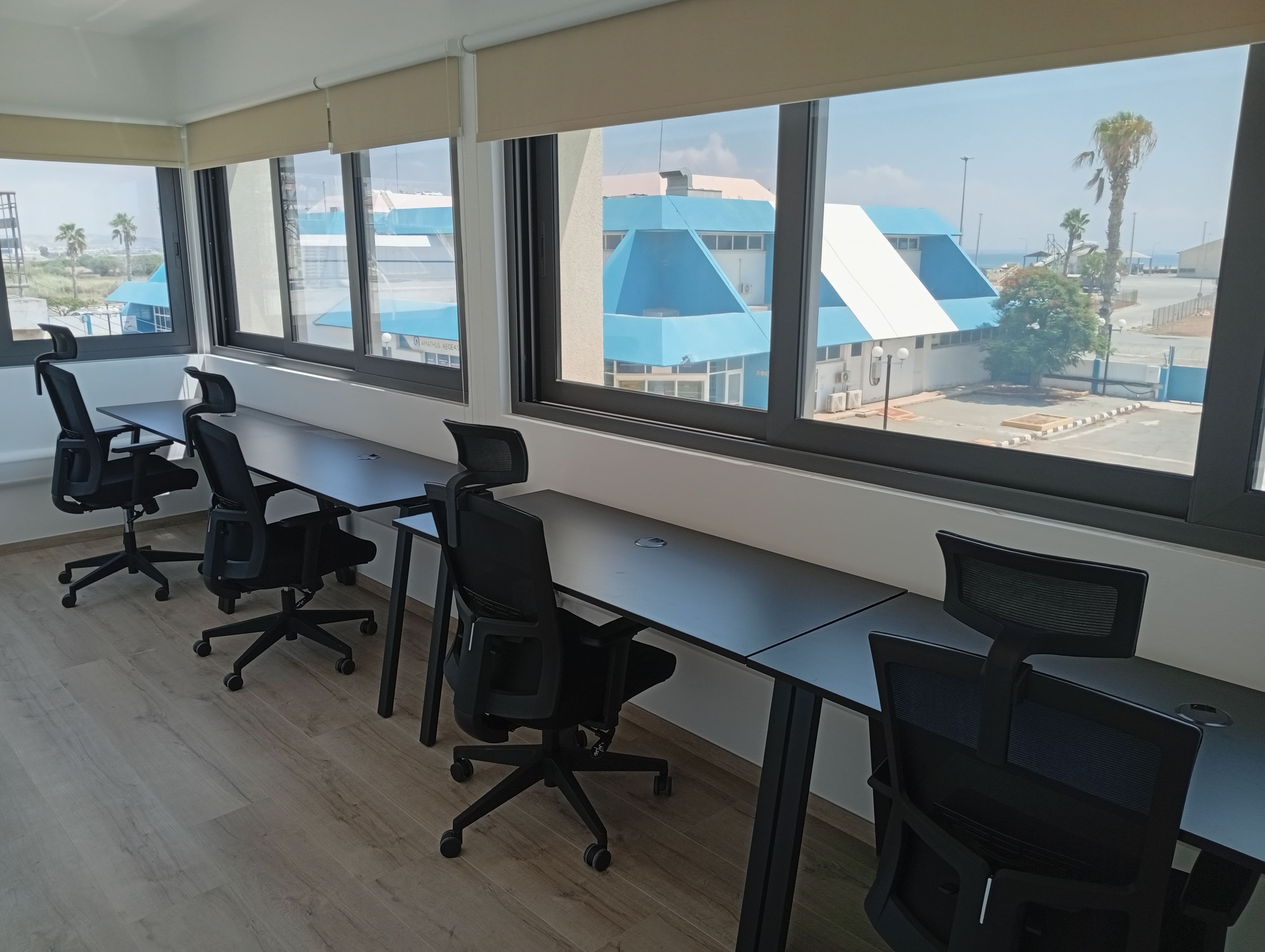 COMARINE WorkHub photo 4